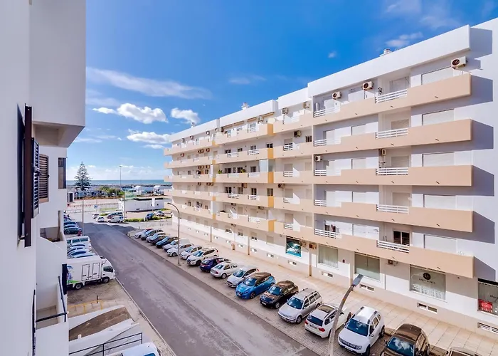 Al - Apartamento Quarteira Avenida