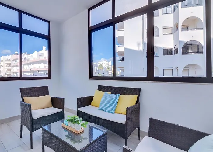 Al - Apartamento Quarteira Avenida