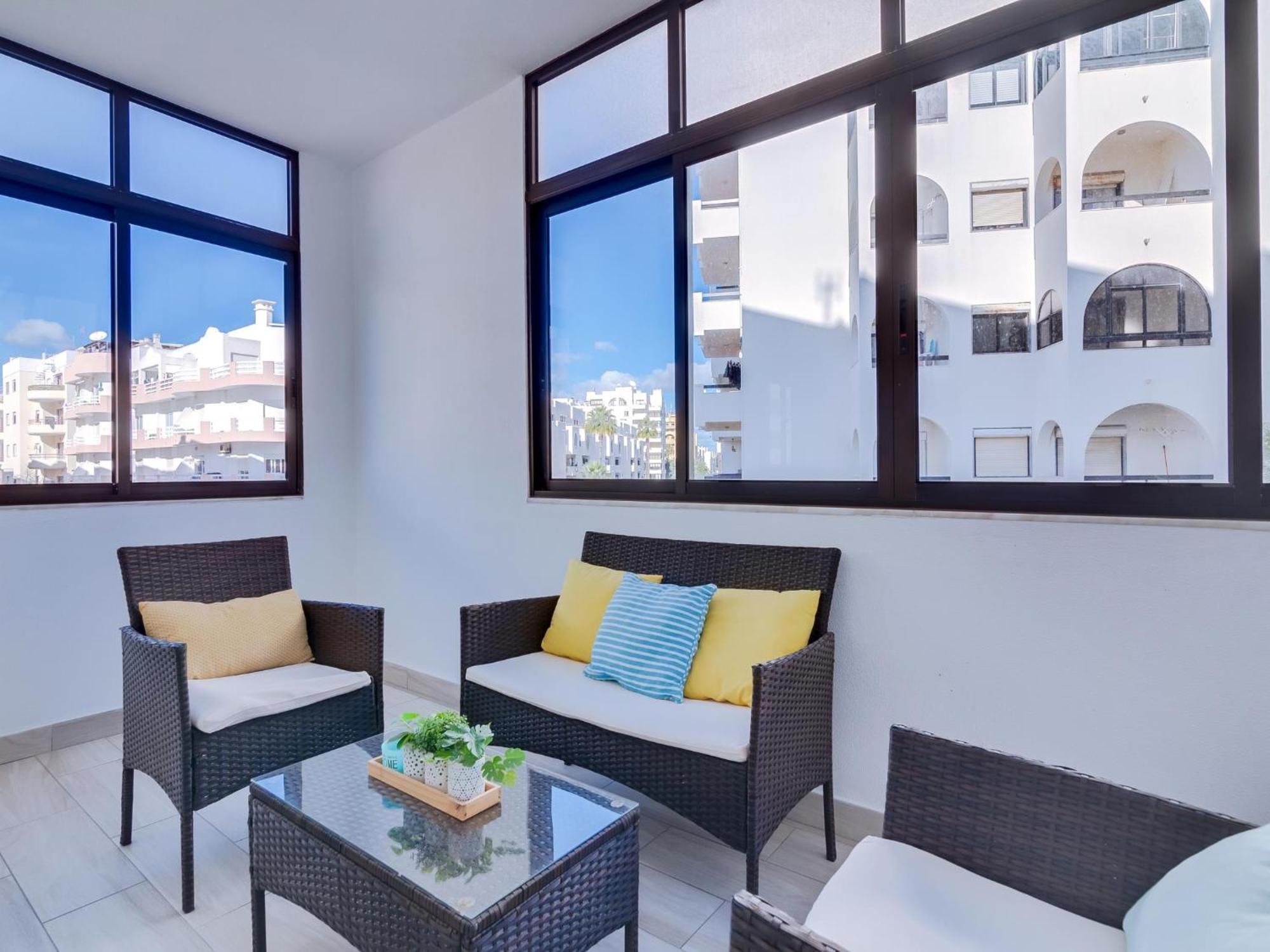 Al - Avenida Apartment Quarteira