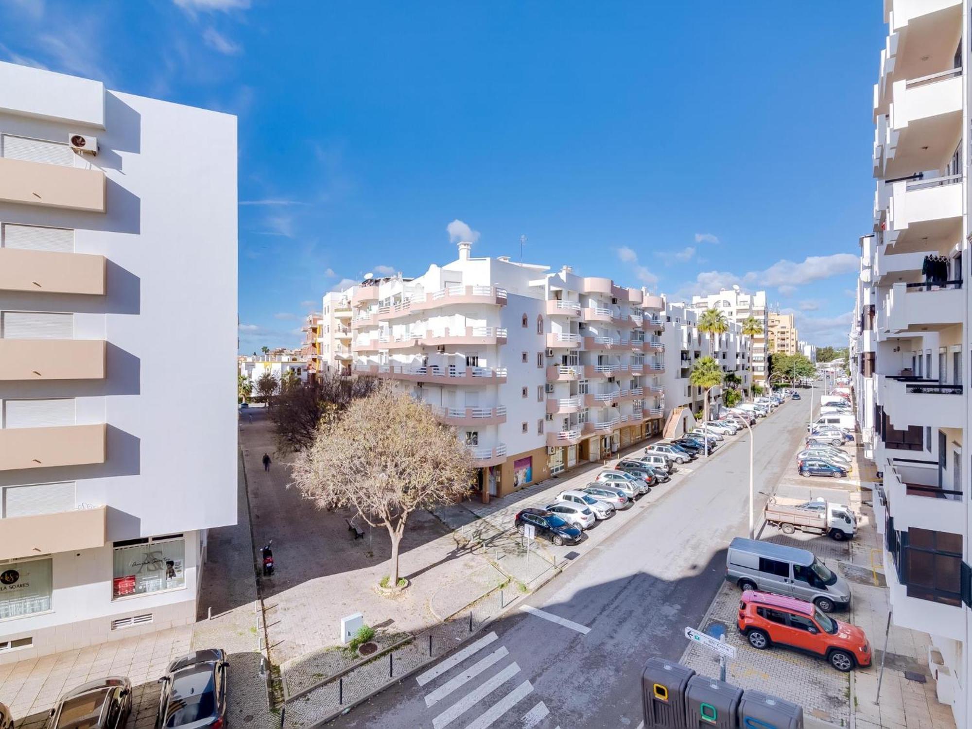 Apartment Al - Avenida *