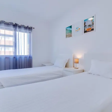 Al - Apartamento Quarteira Avenida Exterior photo